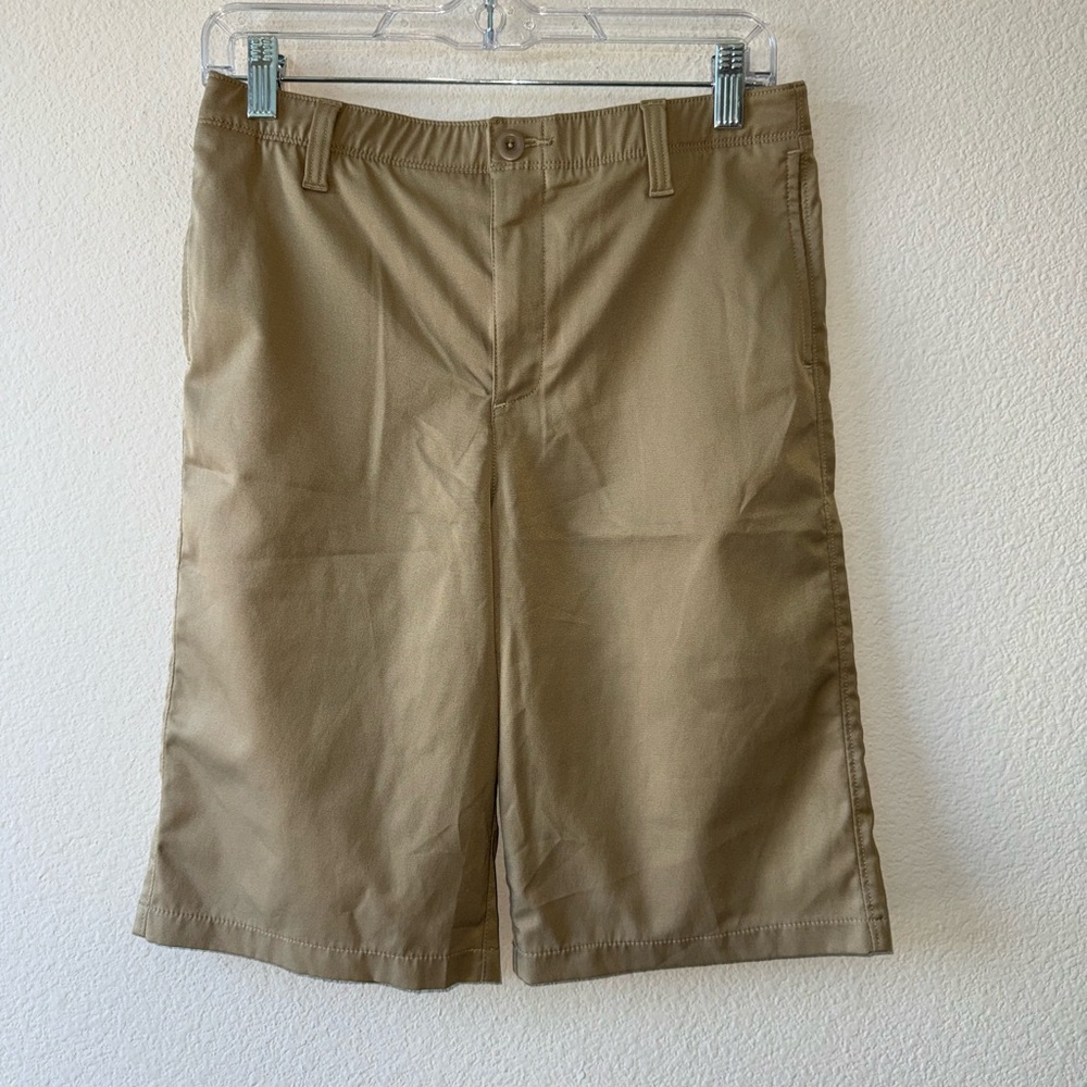 Under Armour Big Boys Golf Shorts Size 18 NWOT